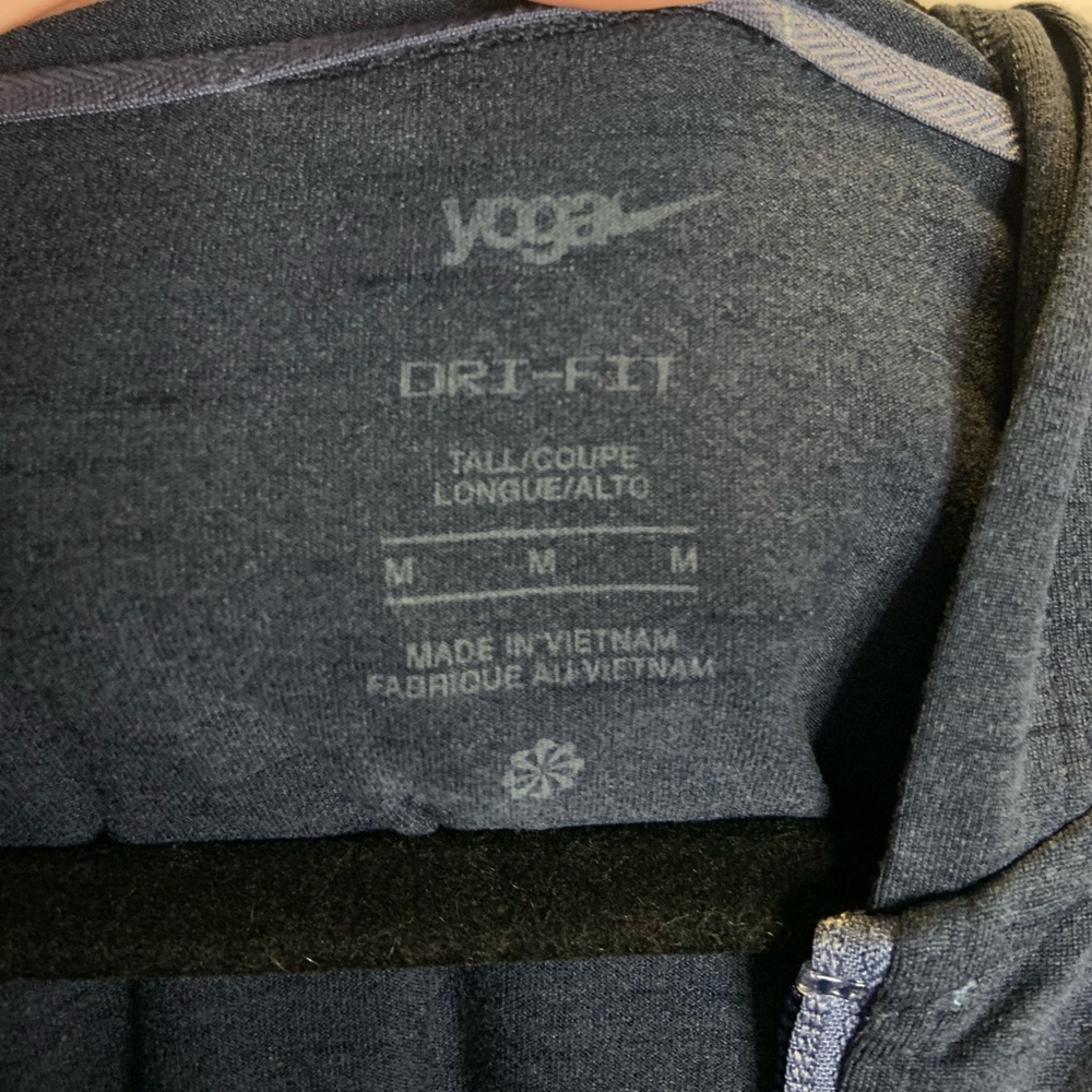 Nike Yoga Men’s Navy Blue Lightweight Zip Up Jacket Medium New - Picture 10 of 12